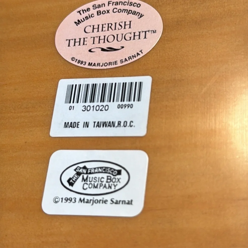 San Francisco Music Box Cherish The Thought A True Friend is A Special B…